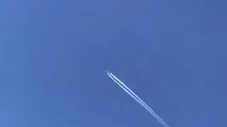 Lufthansa Boeing 747-400 [D-ABVO] landing in MCO Airport from my house