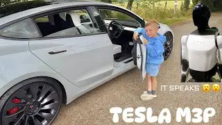 TESLA Model 3 Performance is a ROBOT