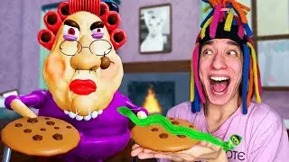 КИТАЙКА И ПОБЕГ ОТ ЗЛОЙ БАБКИ! | ПЕЧЕНЬЕ С ЗМЕЙКАМИ!