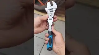 Multi-Functional Retractable Ratchet Wrench | Saif Vasta