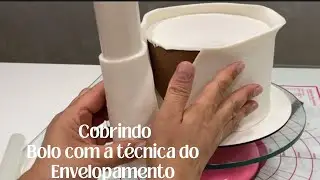 COMO COBRIR BOLO EM PASTA AMERICANA
