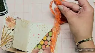 Day 2 of Junk Journal July Pop of Colour #junkjournaljuly