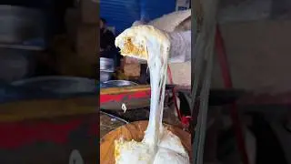 Best Lava Pizza At Burns Road | Karachi Food Series | Episode 168 | Taste Tou Kar #food #foodie