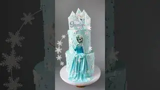 Elsa cake #frozemcake #frozenmovie #ediblecaketopper #edibleperfections #elsacake