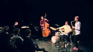 Strange Birds Passing - Vinter (Live @ H&ouml;gskolan f&ouml;r Scen och Musik)