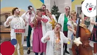 🔴 Koled není nikdy dost!🎶 a náš tým Zdravotních klaunů ze Zlína a Olomouce to dobře ví🤭