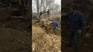 Stump removal with small diy excavator.#diyexcavator#stumpremoval#diy#miniexcavator#heavyequipment
