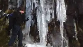 Lewis DESTROYS giant icicle!... kinda