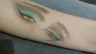 Easy and Gorgeous Eye Makeup On Your ARM 😊 @newlook4059 #viralvideo #makeup #makeuptutorial