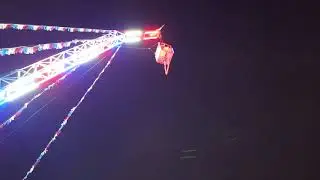 Jon Wesley Hopkins bungee jumping at Rodeo Houston!
