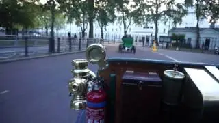 1904 Swift  driving down the Mall
