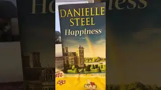 Danielle Steel &ldquo;Happiness &ldquo;