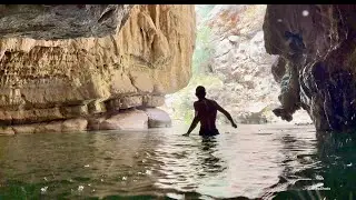 Devil&rsquo;s Bridge in Syunik, Armenia - crossing with local friendly guys