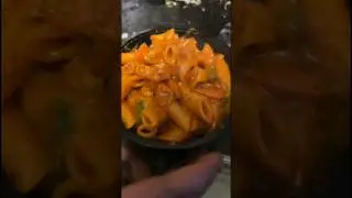 cheesy red sauce pasta 😋 #shorts #shortvideo #indianstreetfood #food