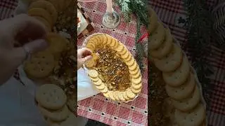 Простая праздничная закуска: соус из сыра Бурсен и инжира #закуска #рецепты #гурманы