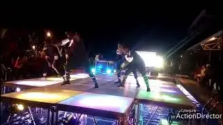 Hotraxx dancers live performance
