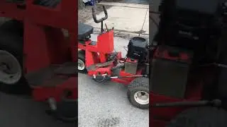 Ariens 60&rdquo; Commercial Riding Mower