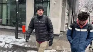 Walking - First snow of the season in Montreal