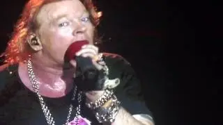 Guns N Roses - Estranged live @Poa