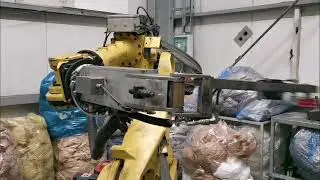 Fanuc R2000 