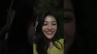 á hậu Kiều Loan livestream mùng 2 tết