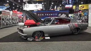 Plymouth Barracuda &laquo;Hemi S&raquo; 1968 года с двигателем Hemi Gen3 объемом 6,1 л с турбонаддувом от Garret&rsquo;s Rod Shop на выставке SEMA.