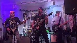Dead Objectives - Against the Grain- at the Captain Cook inn Staithes 17/12/22