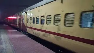 Departure 03483 Malda Town Old Delhi Farrakka Express Special...at New Farrakka Station......