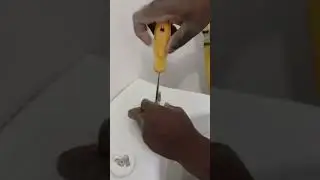 How to install or replace a toilet seat