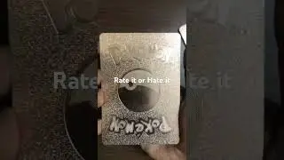 Pikachu V - Golden Pok&eacute;mon card