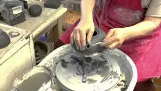 Confection d'une théière en céramique