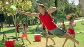 Bunch O Balloons &ndash; Water Balloon Launcher | Dominate any water balloon fight with this launcher!