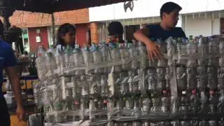 Balsa de botellas de PET