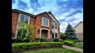 572 OAKBRIDGE DR OAKLAND TWP MI 48306