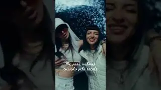 Ya 1 año de esta joyita con @LaJoaqui 🖤 🕷️ Celébrenlo con nosotras…