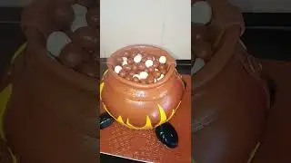 Traditional pot cake#baking#decor#shorts#youtubeshorts