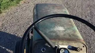 A GREEN Tractor???  Wheel Horse 1054