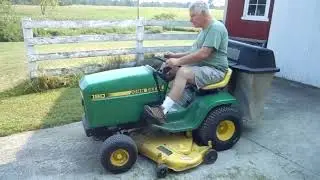 🚜 John Deere 180 Lawn Tractor w/ Bagger &ndash; Clean, Precise Cuts! 🍃✨
