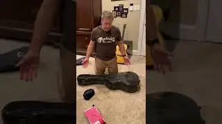 CROSSROCK CRF6000OMBK Carbon Fiber Guitar Case Review
