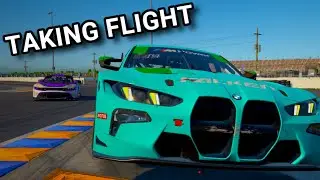 Как НЕ следует управлять автомобилем BMW M4 GT3 в режиме iRacing на трассе Daytona