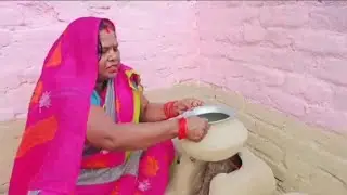 सरसों का साग मक्के की रोटी के साथ। | UP Special Food | 