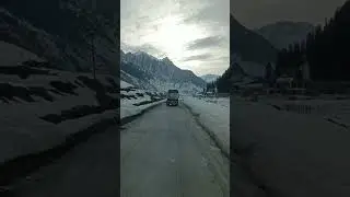 #viral #travel #rajput #trending #snow #snowfall #shortsviral #trendingshorts #mountain #snowlovers