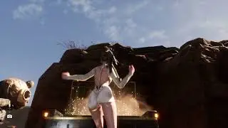 Stellar Blade White Pearl opening a Chest