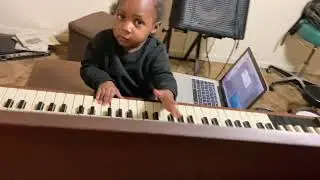 Syr Learning How To Do Riffs & Runs On The Organ #GaiterFromDecatur #organist #musician #fypシ #fyp