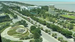 Check in FLC Grand Hotel Sầm Sơn (hiếm thấy khi nước S&ocirc;ng M&atilde; ho&agrave; với nước biển tạo 02 mầu tuyệt đẹp)