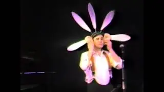 Neil Innes: 