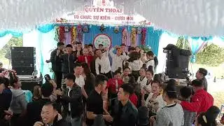 Điều nhảy bốc lửa ace bạn cho cong mọi người đón xem nhớ ủng hộ nhá 