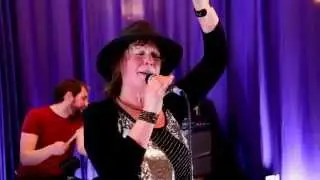 THE LEVEE BREAKS 'live at 'tvwales MUSIC NIGHTS' Janis Joplin - Take another piece of my heart.