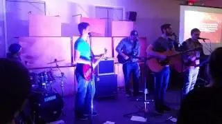 10, 000 reasons Wosh Jaggler and the Chruchies worship at Hidden Acres