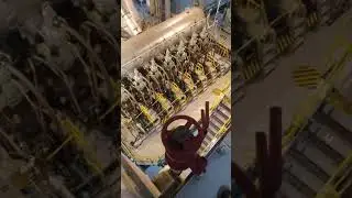 Big marine(tanker) engine start up!